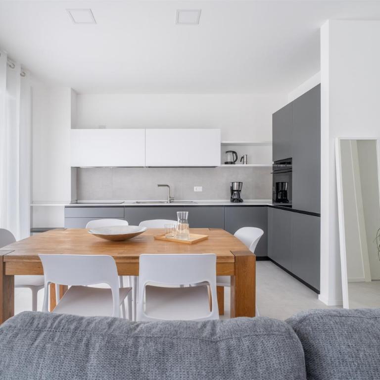 Lele's Apartment, sport & relax - Appartamento con 3 Camere da Letto e con Balcone - 3