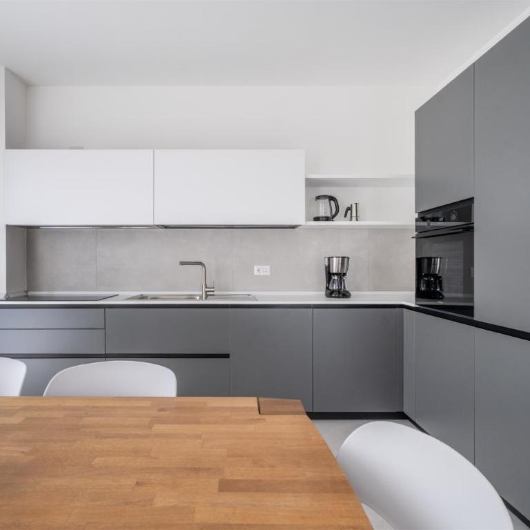 Lele's Apartment, sport & relax - Appartamento con 3 Camere da Letto e con Balcone - 13