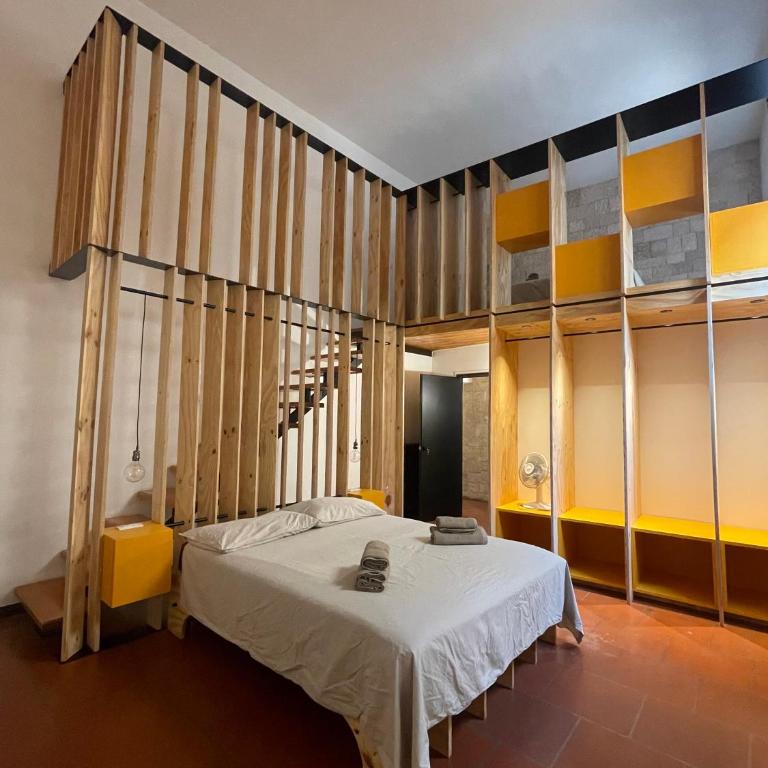 Palazzo Verrone - Camera Quadrupla con Bagno Privato Esterno - 2