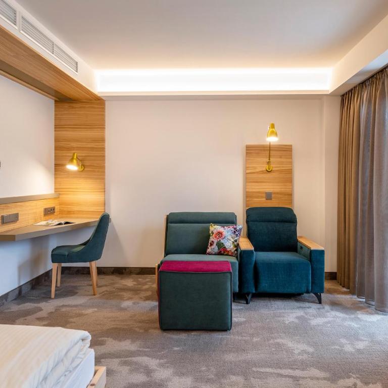 Hotel FrechDachs - Deluxe Doppelzimmer - 6