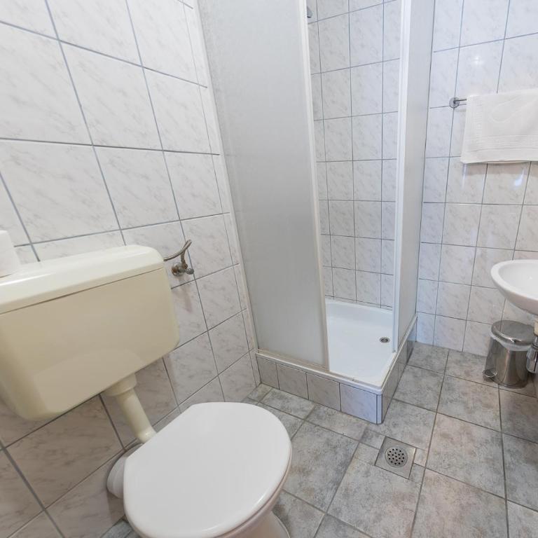 Villa Demadino - Dvokrevetna Soba sa Bračnim Krevetom - 8