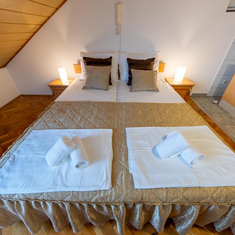 Villa Demadino - Dvokrevetna Soba sa Bračnim Krevetom - 9