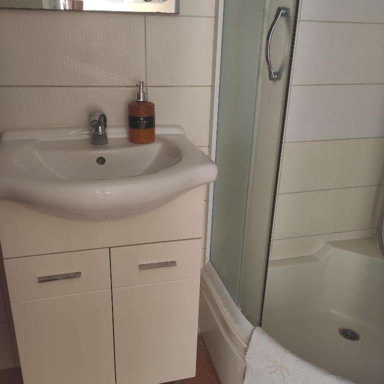 Apartment Oliva - Apartment with Sea View - 17