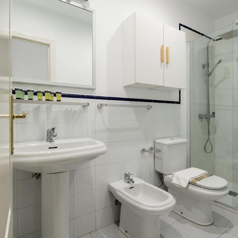 GuestReady - Spanish Pulse near Plaza Mayor - Two-Bedroom Apartment - 12