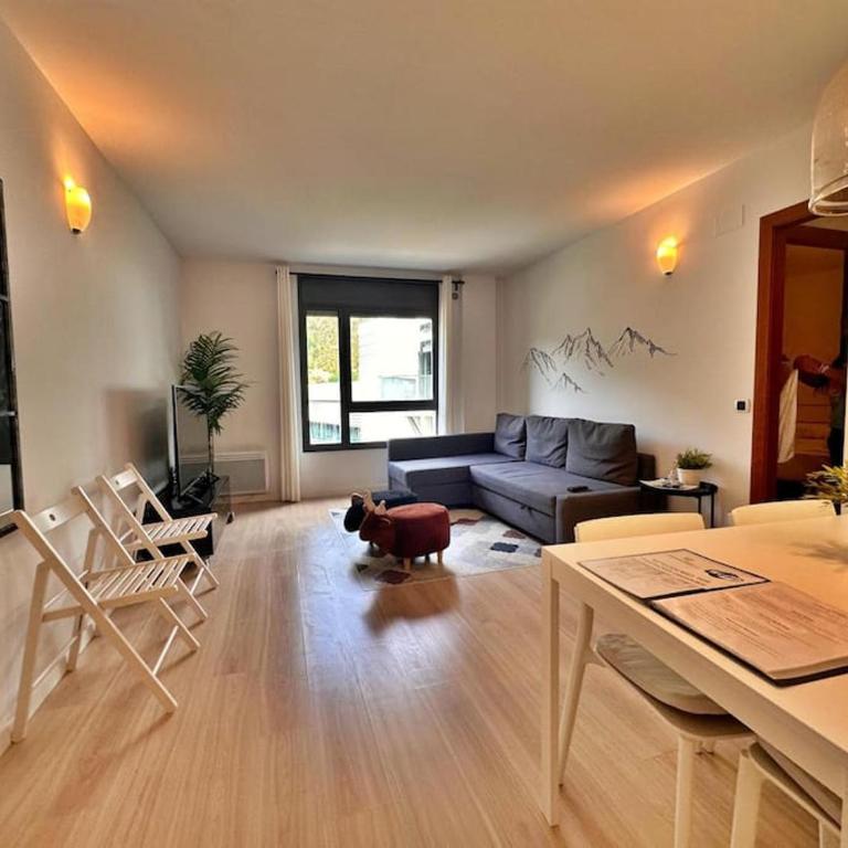 Tucamp 2-6 al lado de telecabina - Apartamento de 2 dormitorios - 1