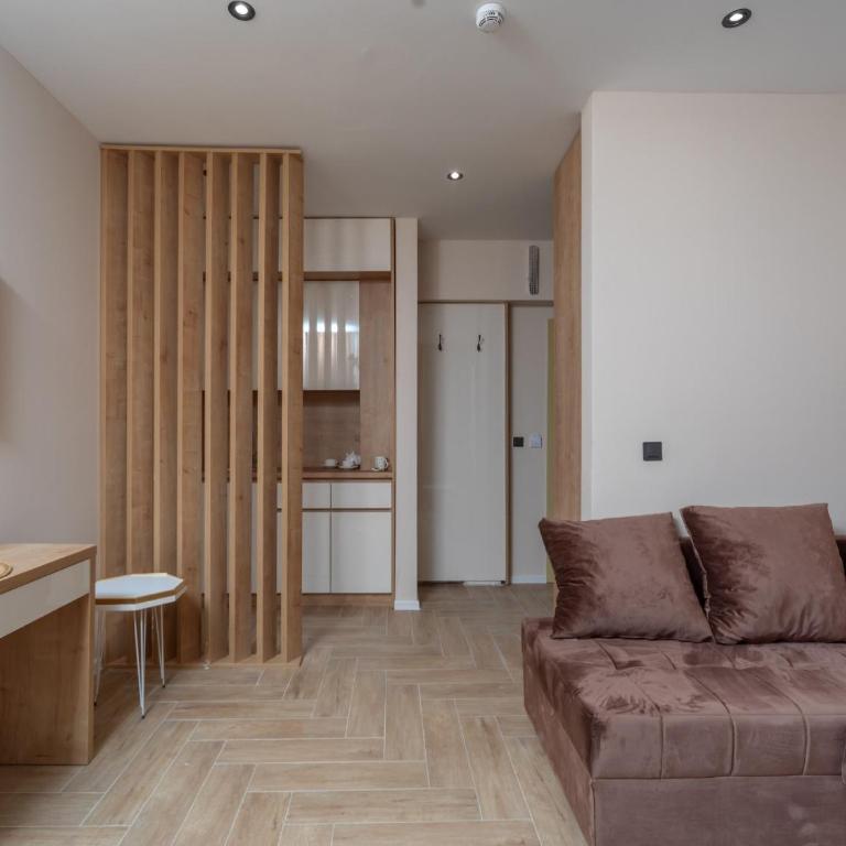 Hotel Diman - Deluxe Apartment with Seaview - 9