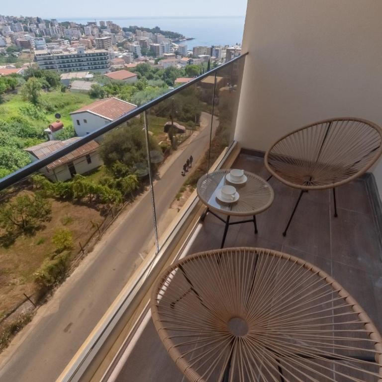 Hotel Diman - Deluxe Apartment with Seaview - 29