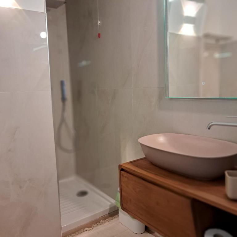 Domus Sirena - Deluxe Double Room with Balcony - 11