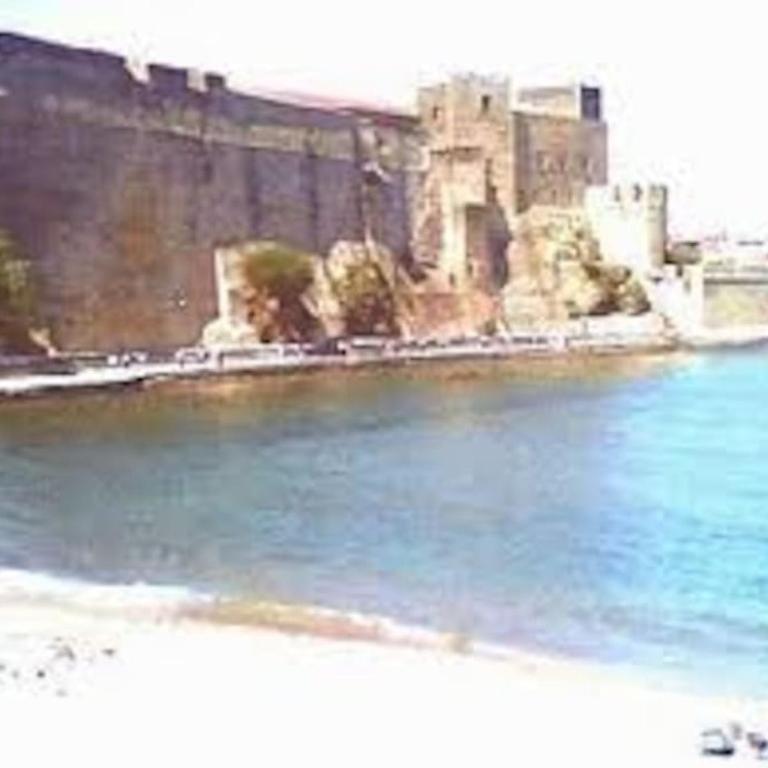 Logement 50 m de la plage Arrivée et Départ Autonome - Apartment - Erdgeschoss - 20