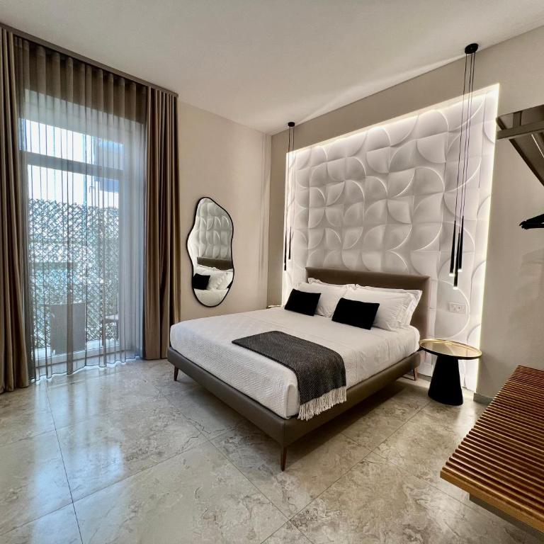 Elegant Rooms - Camera Queen Superior - 1