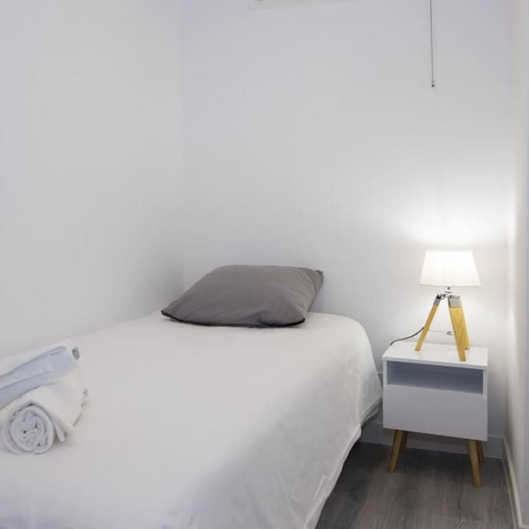 Cahino, déco contemporaine, clim, parking - Two-Bedroom Apartment - 19