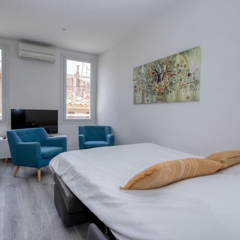 Cahino, déco contemporaine, clim, parking - Two-Bedroom Apartment - 8