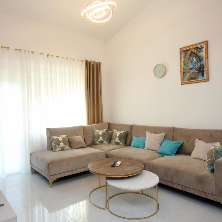 Venima luxury Seaview Pine Apartment - Two-Bedroom Apartment with Sea View - 8