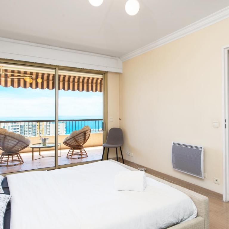 MONTEVERDI - Appartement 150 m2 - Frontière Monaco - Parking - Appartement 3 Chambres - 24