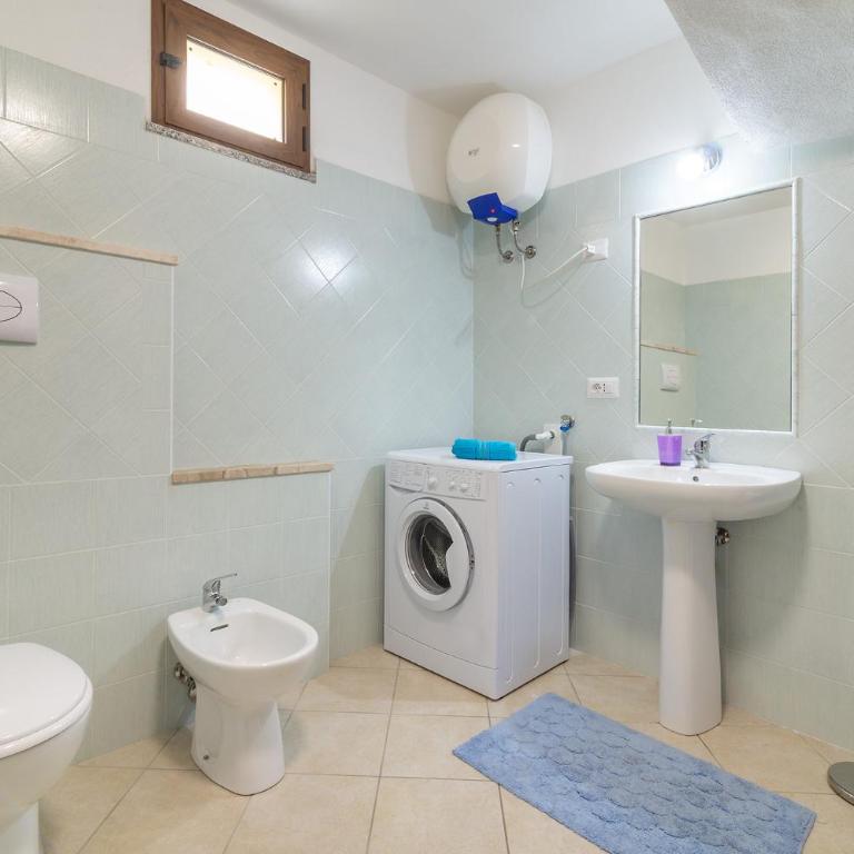 Casa Silvia Sardinia Domus - Appartamento con 3 Camere da Letto - 33