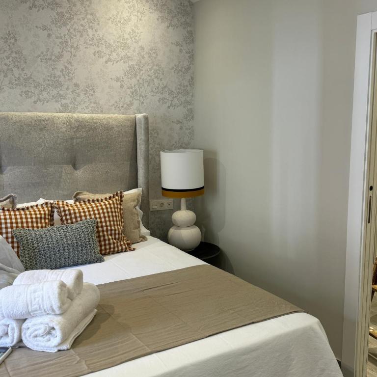 Suspiro Penthouse 301 by Florentia Homes - Superior One-Bedroom Apartment - 12