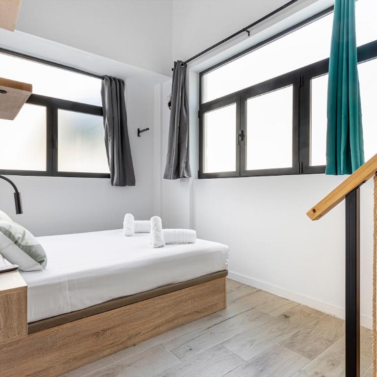 Marie Curie Flats, Lovely Loft - One-Bedroom Apartment - 7