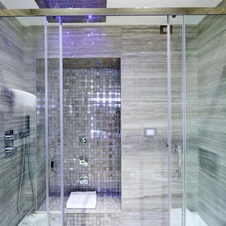 BQ House COLOSSEUM Luxury Rooms - Junior Suite - 6