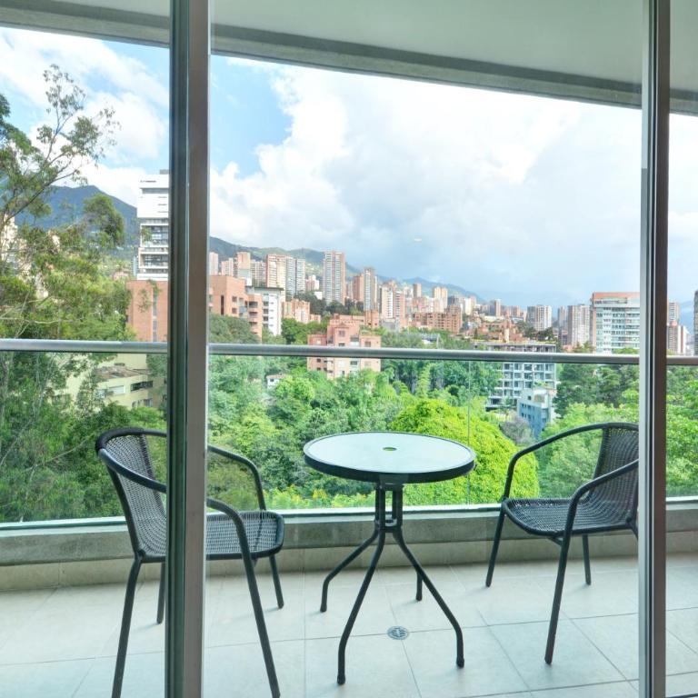 Blux Apartments Medellin - Apartamento de 1 dormitorio con balcón y vistas a la montaña - 6