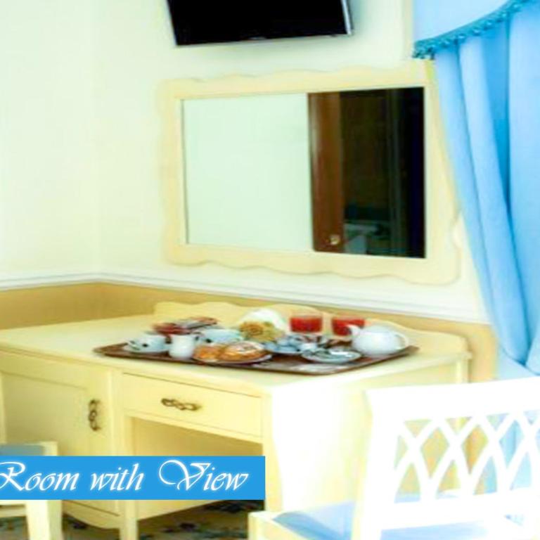 Bed & Breakfast Medea - Double Room with extra bed and View - 12