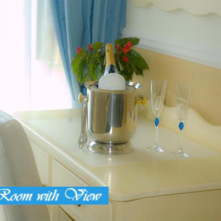 Bed & Breakfast Medea - Double Room with extra bed and View - 13
