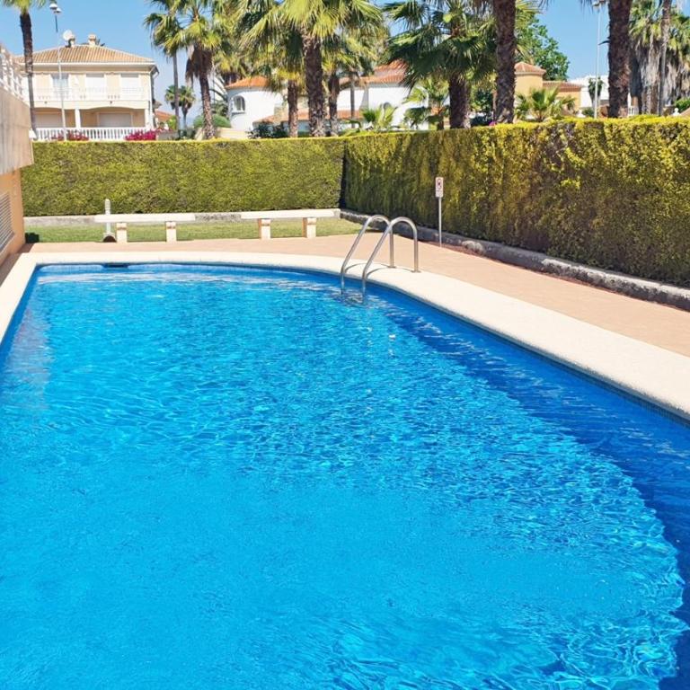 APARTAMENTOS PAR TRES - Oliva Nova - Apartamento de 2 dormitorios - 53