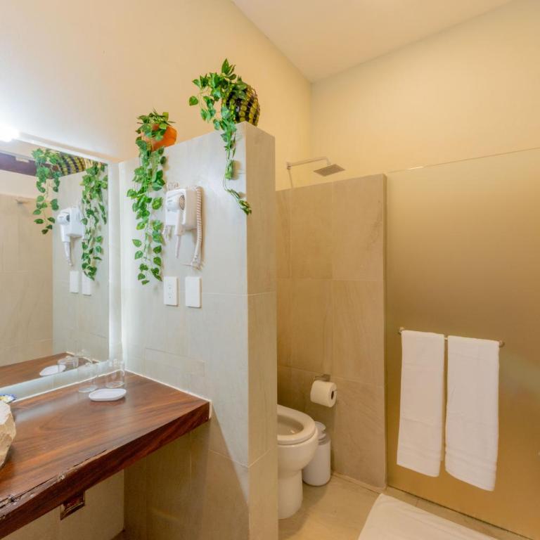 Casa Victoria Malecón - Adults Only - Standard King Room - 5