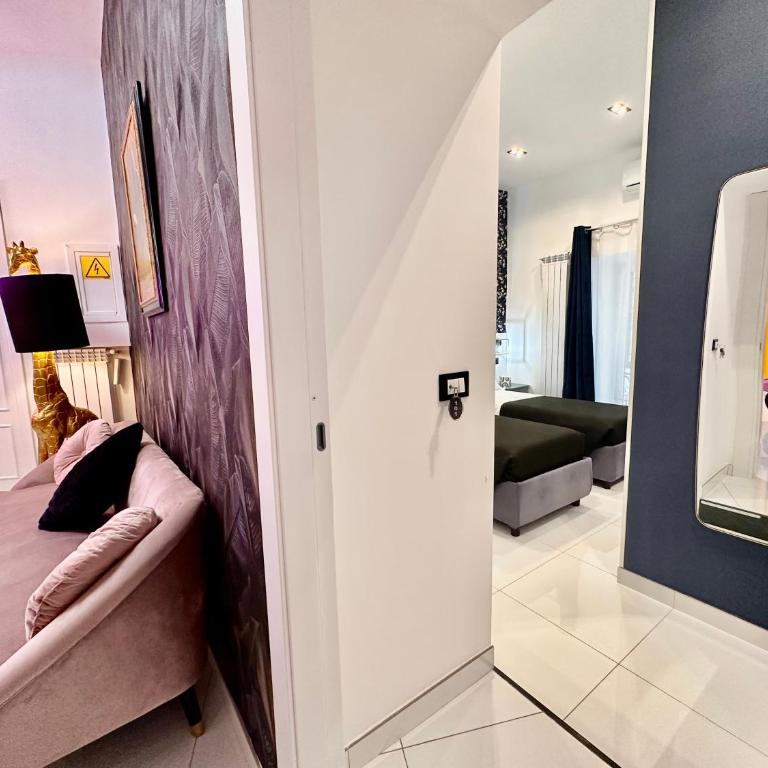 Elegance Rooms Spaccanapoli - Camera Doppia con Letti Singoli - 4