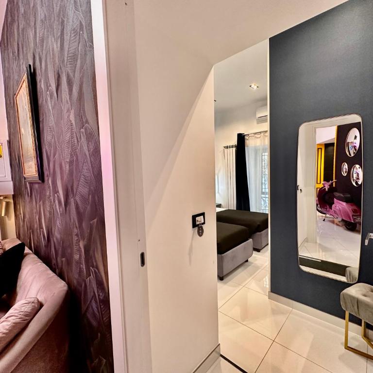 Elegance Rooms Spaccanapoli - Camera Doppia con Letti Singoli - 5