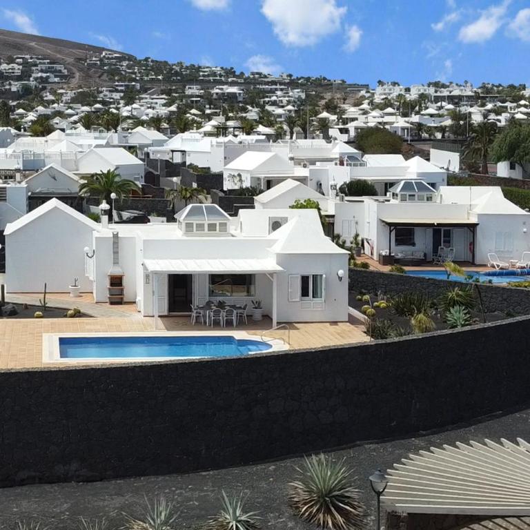 Casa ELENA - Three-Bedroom Villa - 58