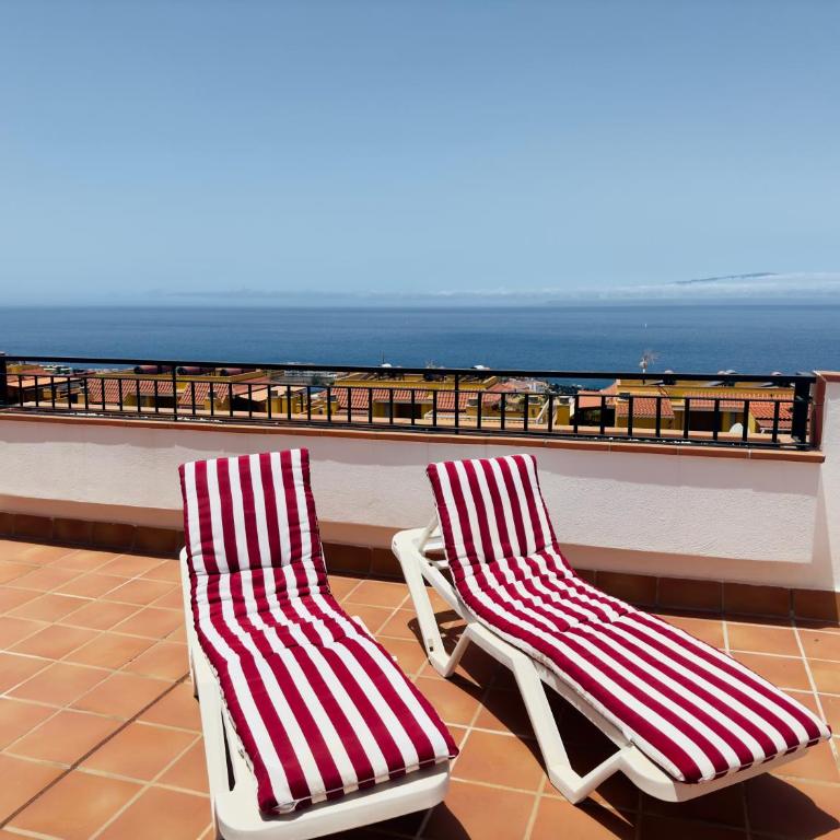 Casa Heidi - Pool - Sunsets - Ocean - Cliffs - Two-Bedroom Apartment with Terrace and Sea View - 1