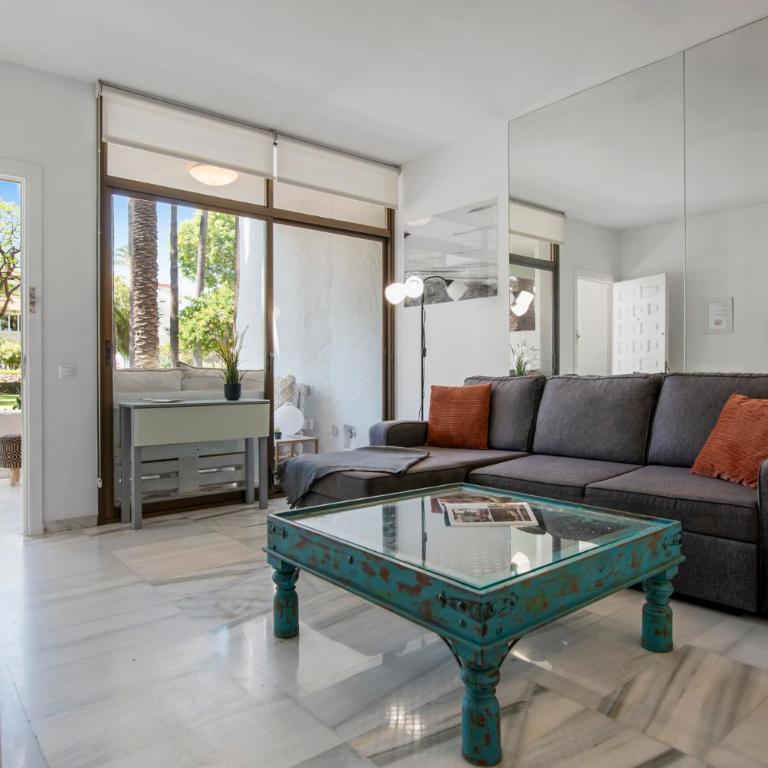 La Alcazaba lagoon by Costarentals - Ref M48 - Apartamento de 2 dormitorios - 1
