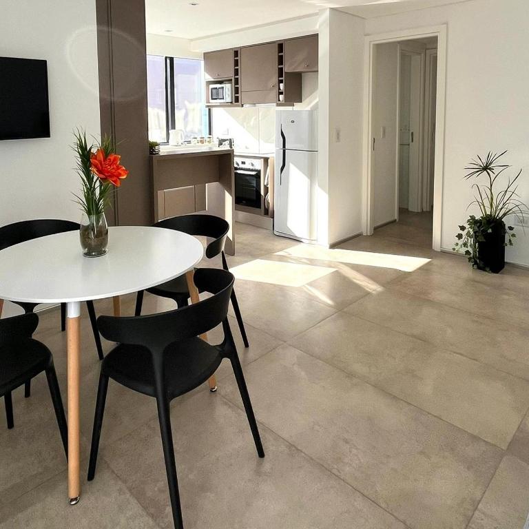 2 amb PLAYA GRANDE y ALEM Cochera - 5 - Apartamento de 1 dormitorio - 6