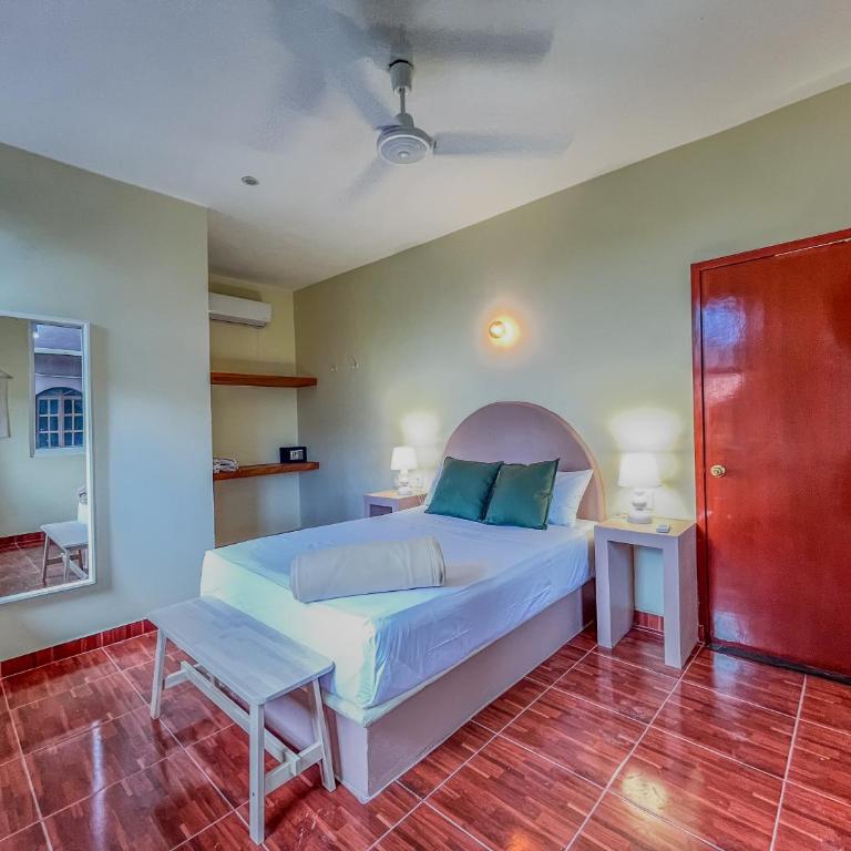 Viajero Puerto Escondido Hostel - Habitación Doble Deluxe con balcón - 1