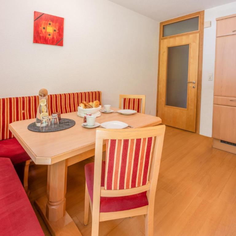 Haus Waldhof - Apartment mit 2 Schlafzimmern und Balkon - 3