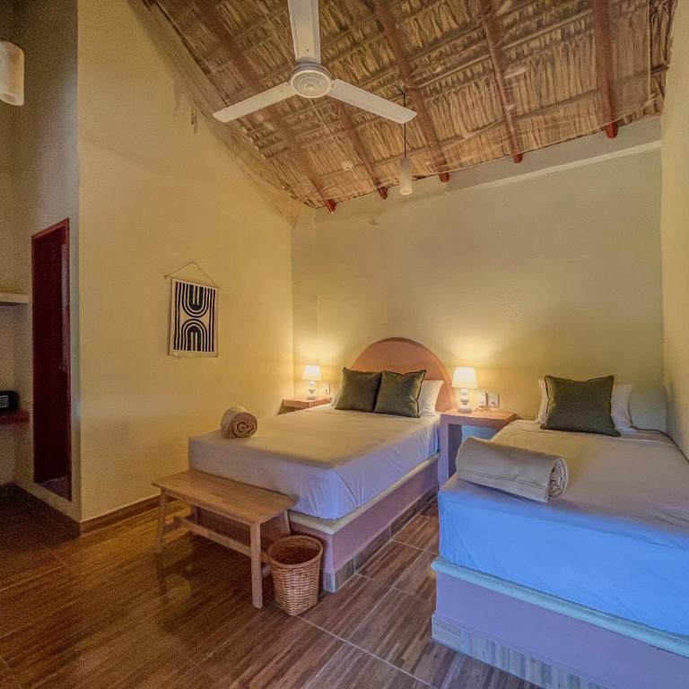 Viajero Puerto Escondido Hostel - Habitación Doble Superior - 2 camas dobles - 5