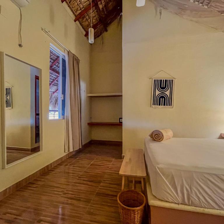 Viajero Puerto Escondido Hostel - Habitación Doble Superior - 2 camas dobles - 4