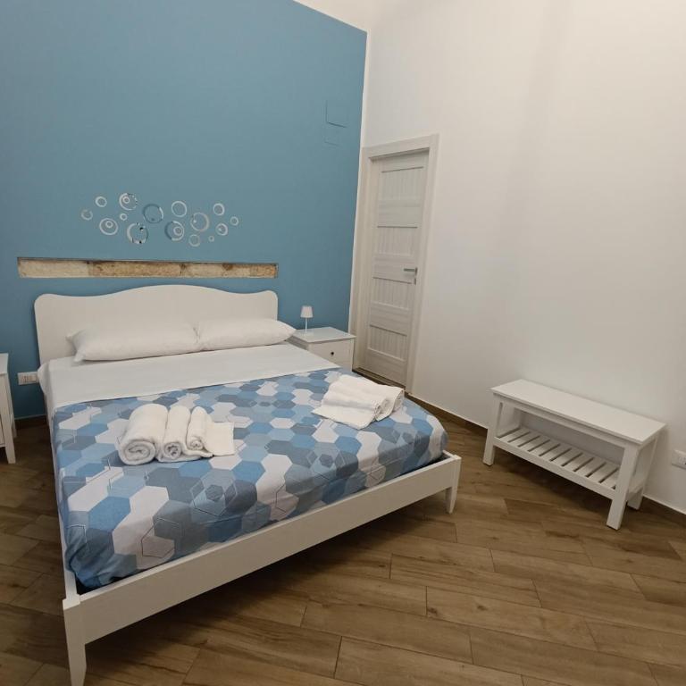 Balarm Central Apartment - Camera Matrimoniale Deluxe con Balcone - 2