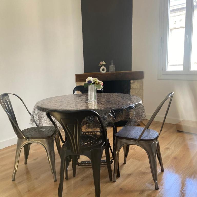 Maison de charme neuf hyper centre Bordeaux - Appartement 2 Chambres - 31
