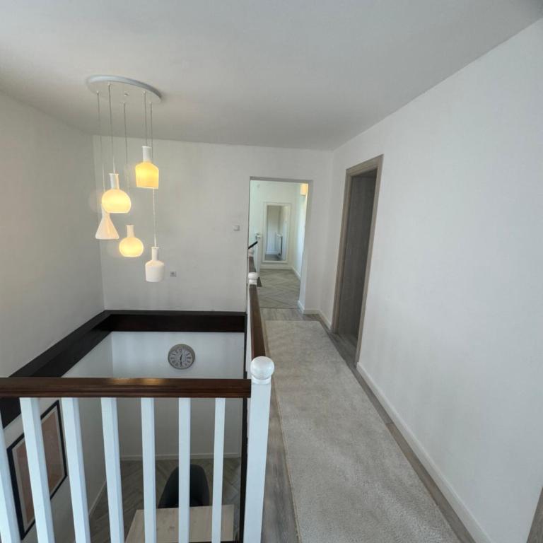 Inn Nature - Three-Bedroom House - 25