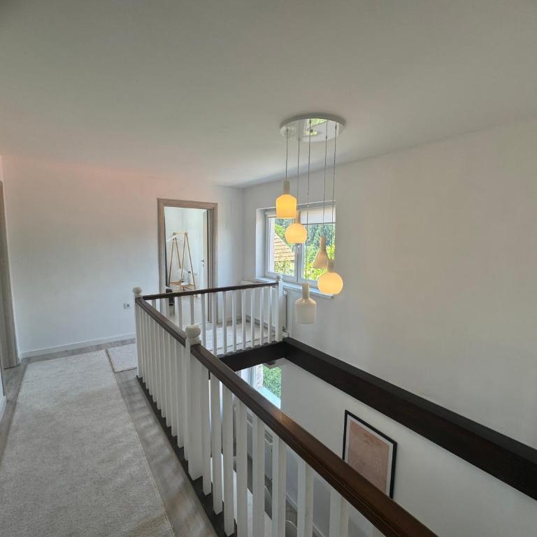 Inn Nature - Three-Bedroom House - 26