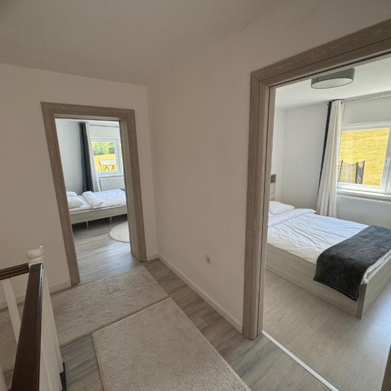 Inn Nature - Three-Bedroom House - 23