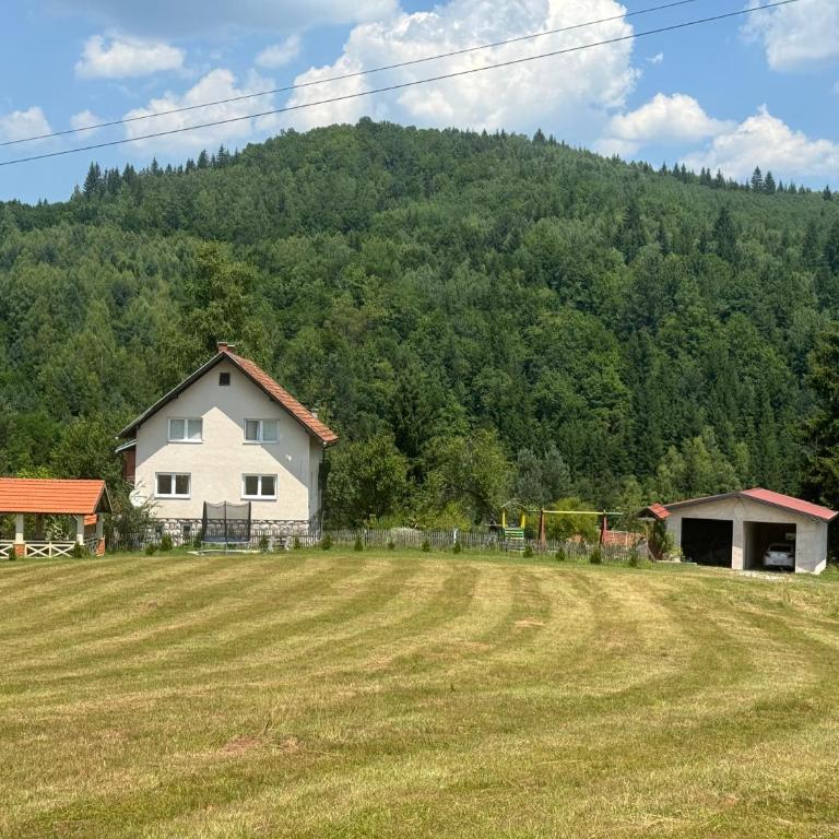 Inn Nature - Three-Bedroom House - 45