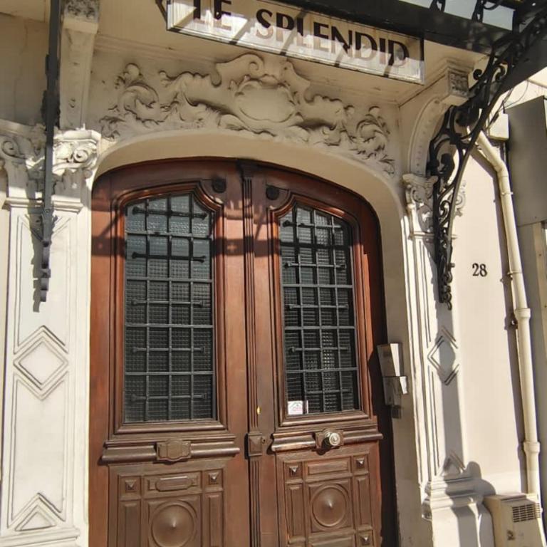 LE SPLENDID - Hypercentre - Proche Opéra & Parcs - Thermes - Appartement 1 Chambre - 82