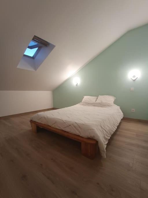 Grand appartement refait à neuf - Appartement 3 Chambres - 12
