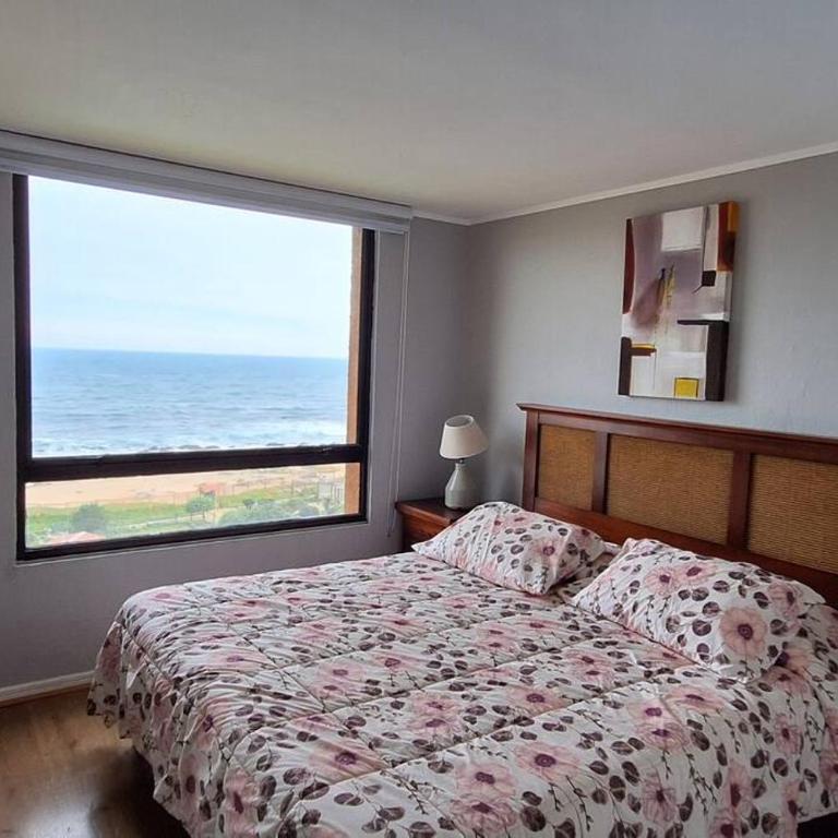 Total descanso frente al mar - Three-Bedroom Apartment - 21