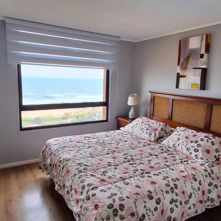 Total descanso frente al mar - Three-Bedroom Apartment - 38