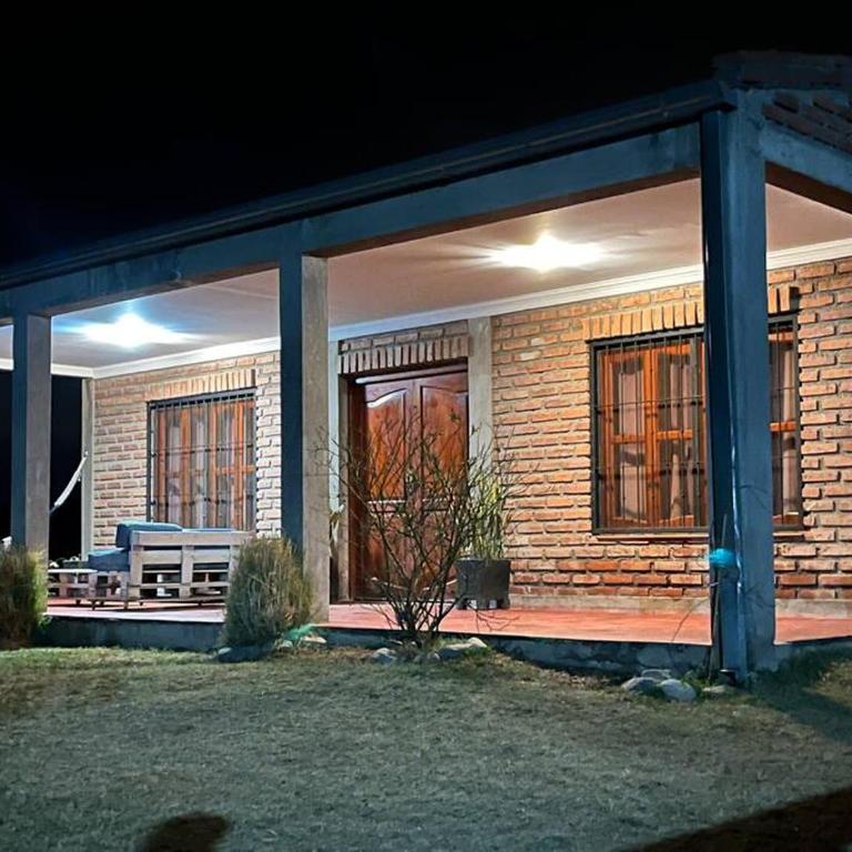 Salta Casa El rodeo - Three-Bedroom House - 8