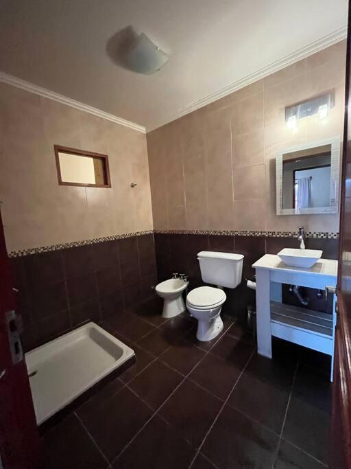 Salta Casa El rodeo - Three-Bedroom House - 17