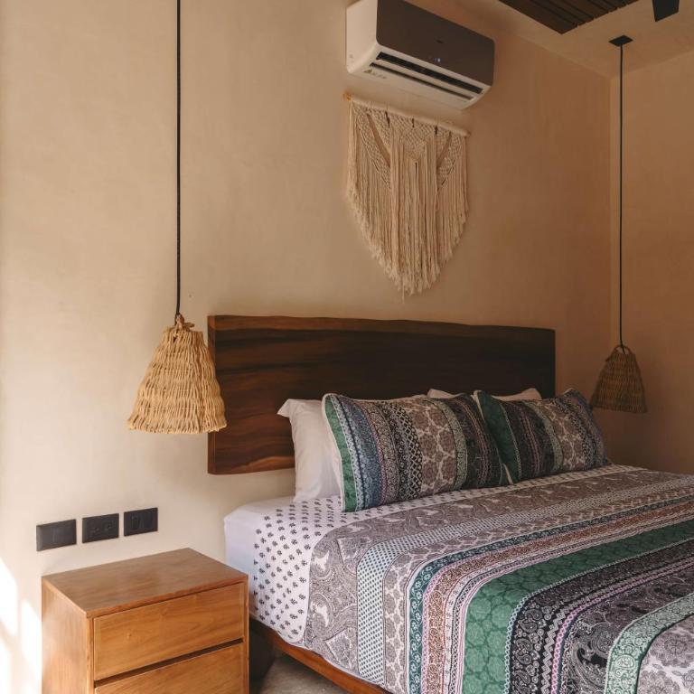 Boutique Condo with Private Pool in La Veleta - Apartamento de 2 dormitorios con piscina privada - 24
